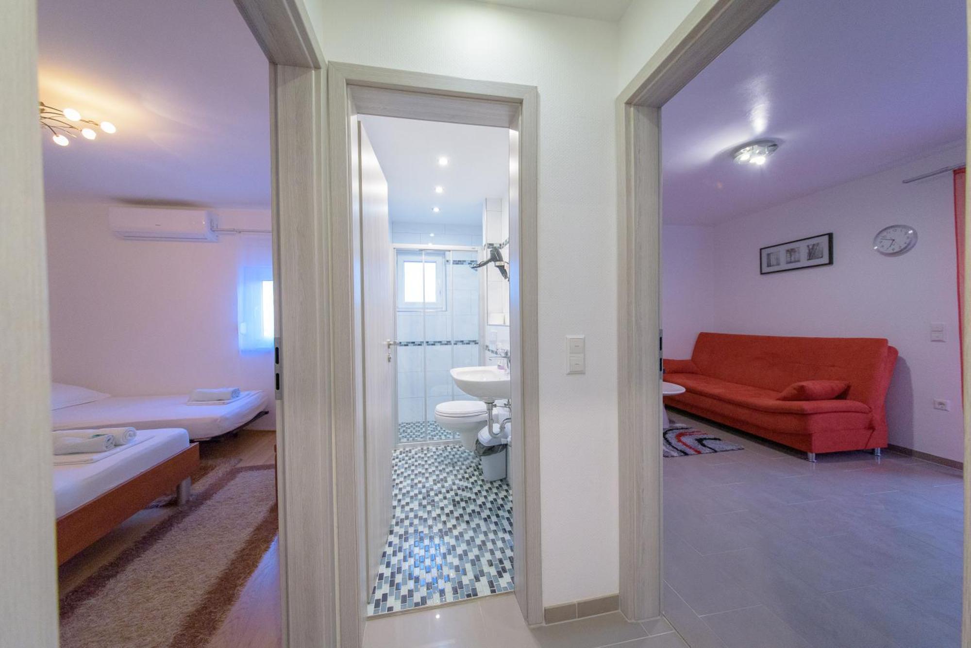 Jeli Apartments Starigrad Paklenica Rum bild