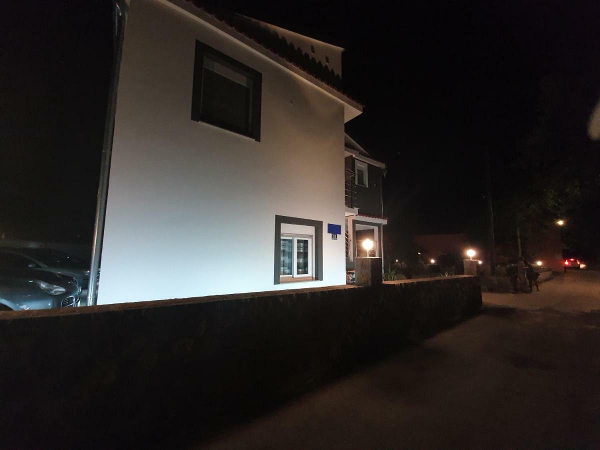 Jeli Apartments Starigrad Paklenica Exteriör bild